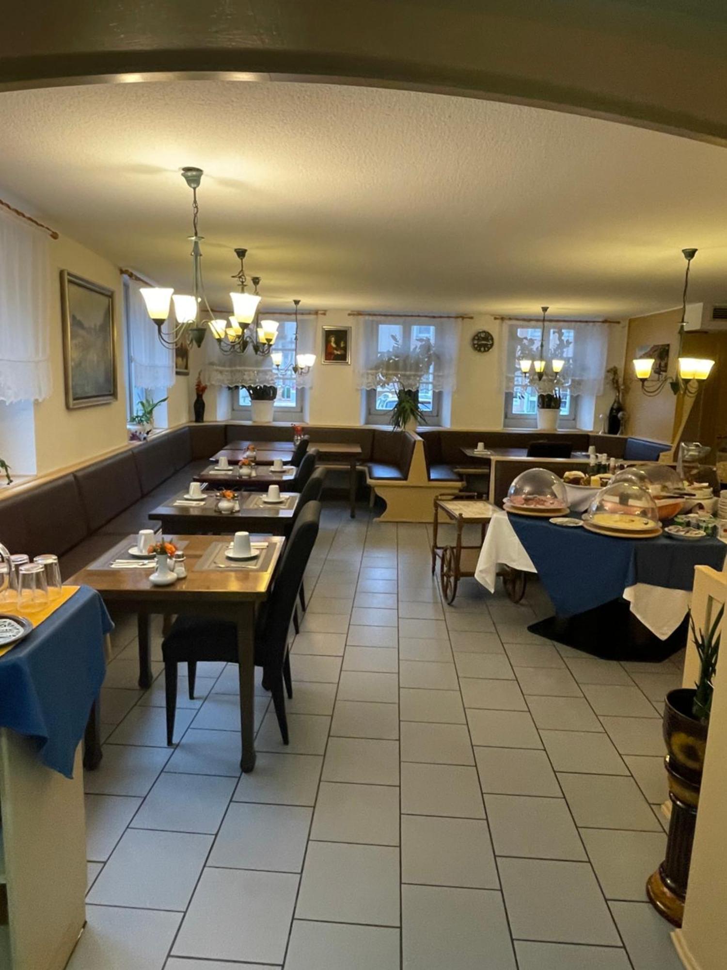 Hotel Zum Lamm Ansbach Exterior photo