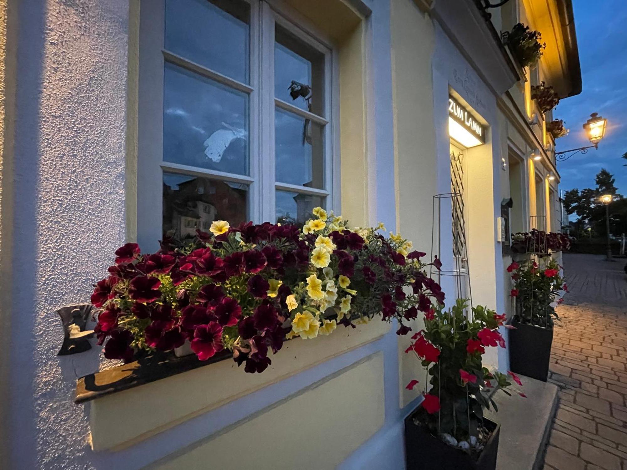 Hotel Zum Lamm Ansbach Exterior photo